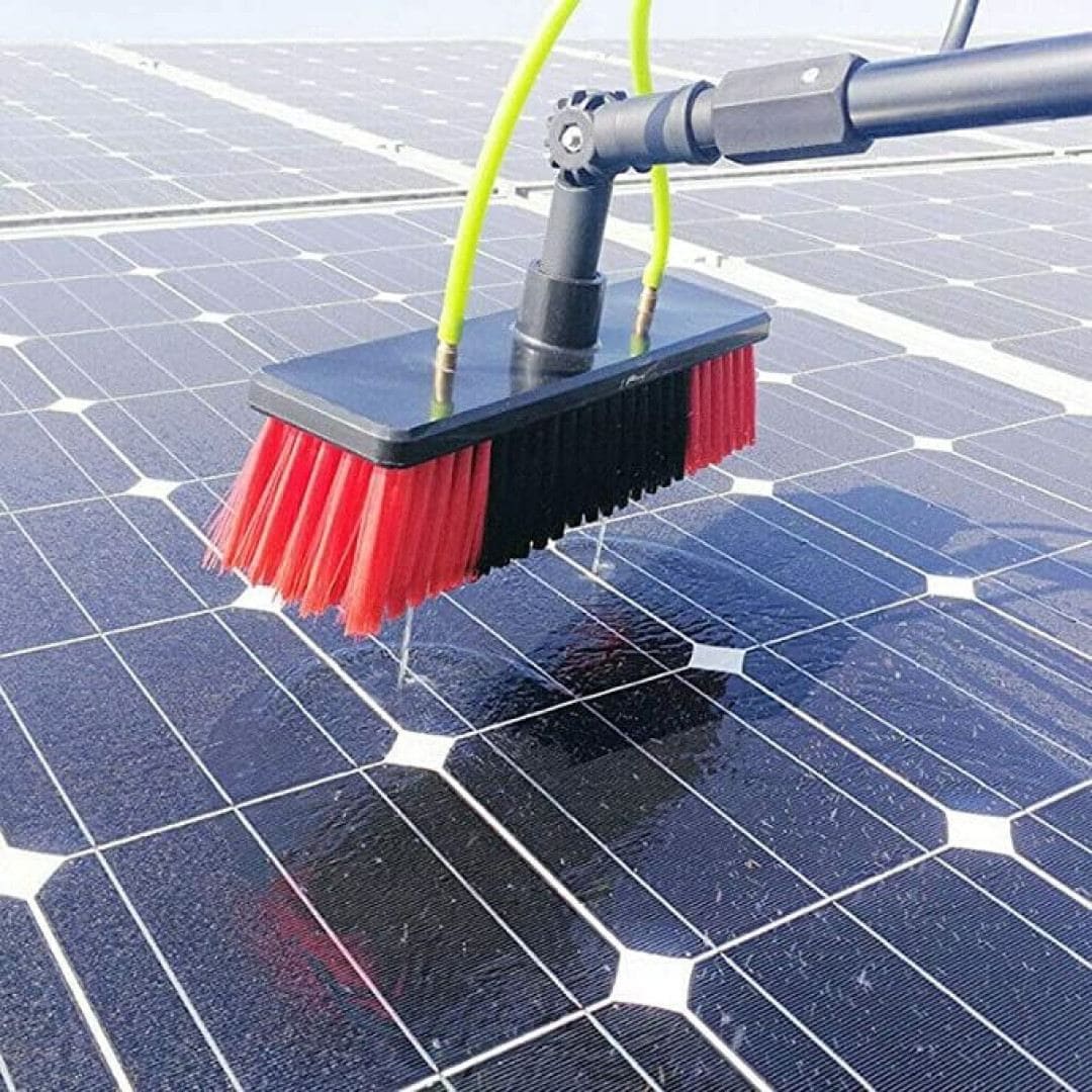 Nettoyage de panneaux photovoltaïques